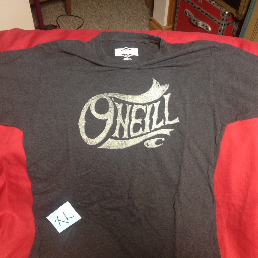 O'Neill tshirt